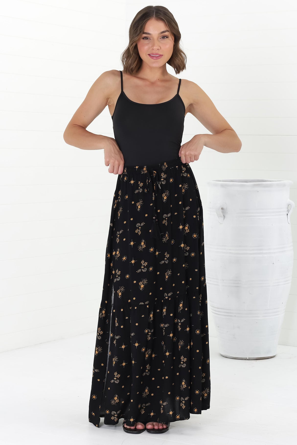 Hellen Maxi Skirt - High Waisted Skirt with Front Splits in Melany Print Black