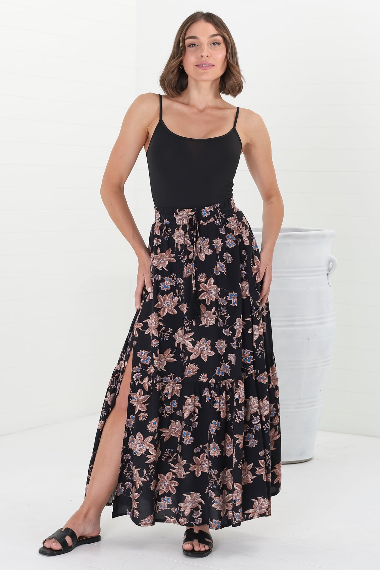 Hellen Maxi Skirt - High Waisted Skirt with Front Splits in Halara Print Black