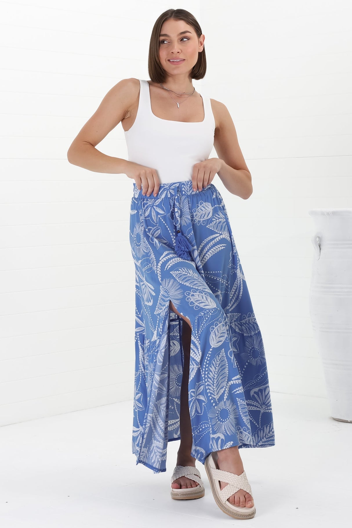 Hellen Maxi Skirt - High Waisted Skirt with Front Splits in Havanna Print Blue