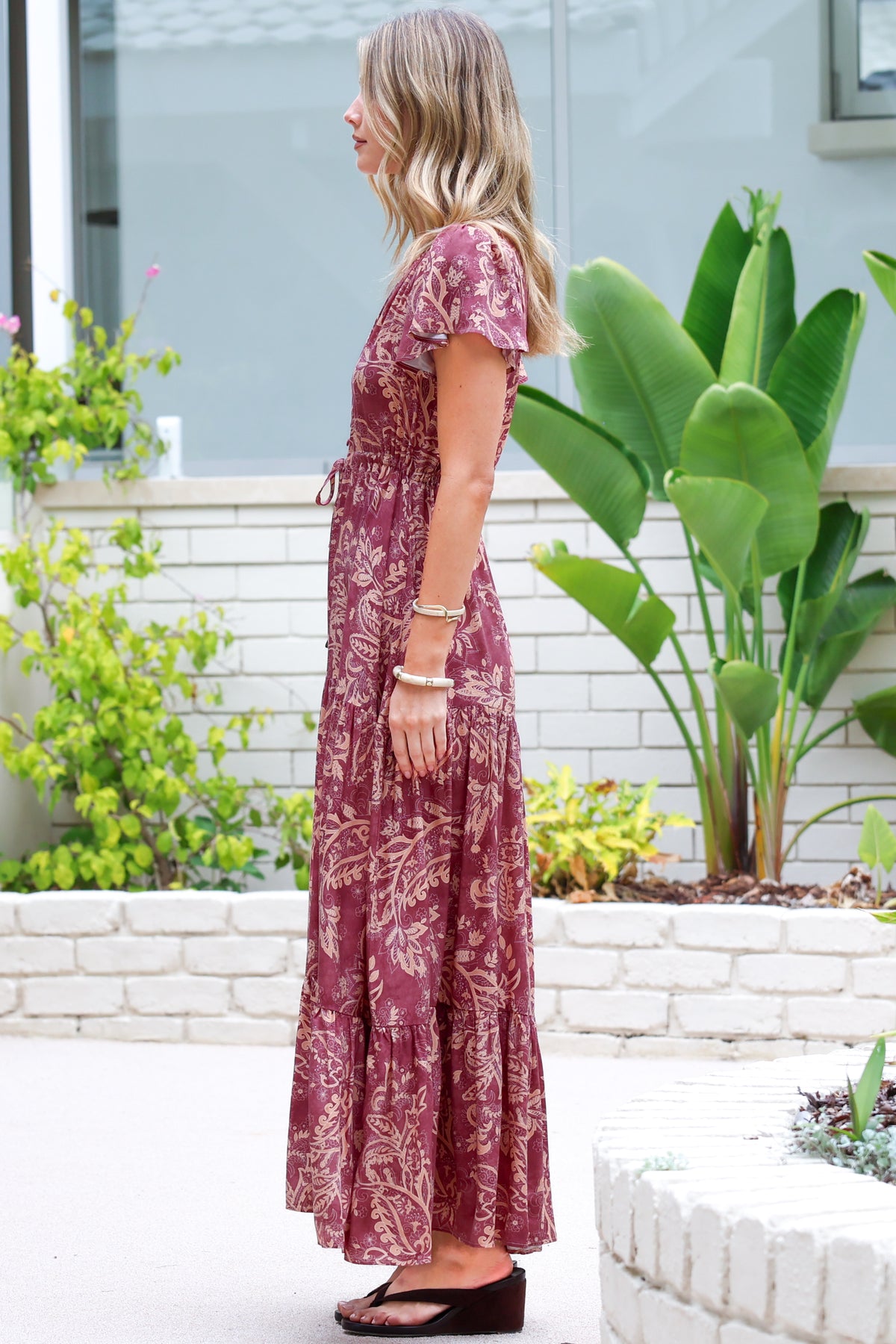 Hetta Maxi Dress - V Neck A Line Dress with Cap Flutter Sleeves in Harlan Print