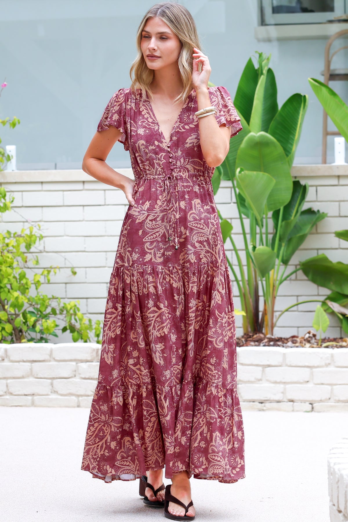Hetta Maxi Dress - V Neck A Line Dress with Cap Flutter Sleeves in Harlan Print