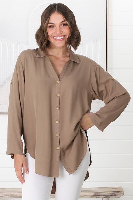 Tammy Shirt - Relaxed Button Down Shirt in Beige