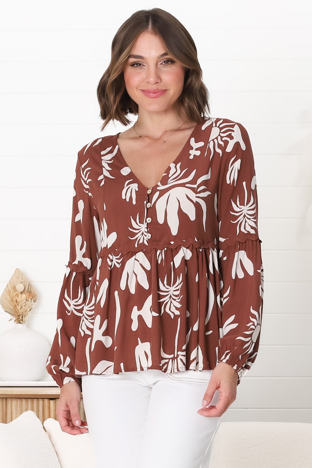 Hills Blouse - Buttoned Bodice Rick Rack Detail Smock Blouse in Wells Print Brown