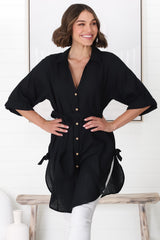 Rylee Tunic - Long Line Button Down Tunic in Black