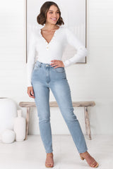 Rynn Jeans - High Waisted Mom Jean in Light Wash Denim