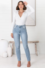 Rynn Jeans - High Waisted Mom Jean in Light Wash Denim