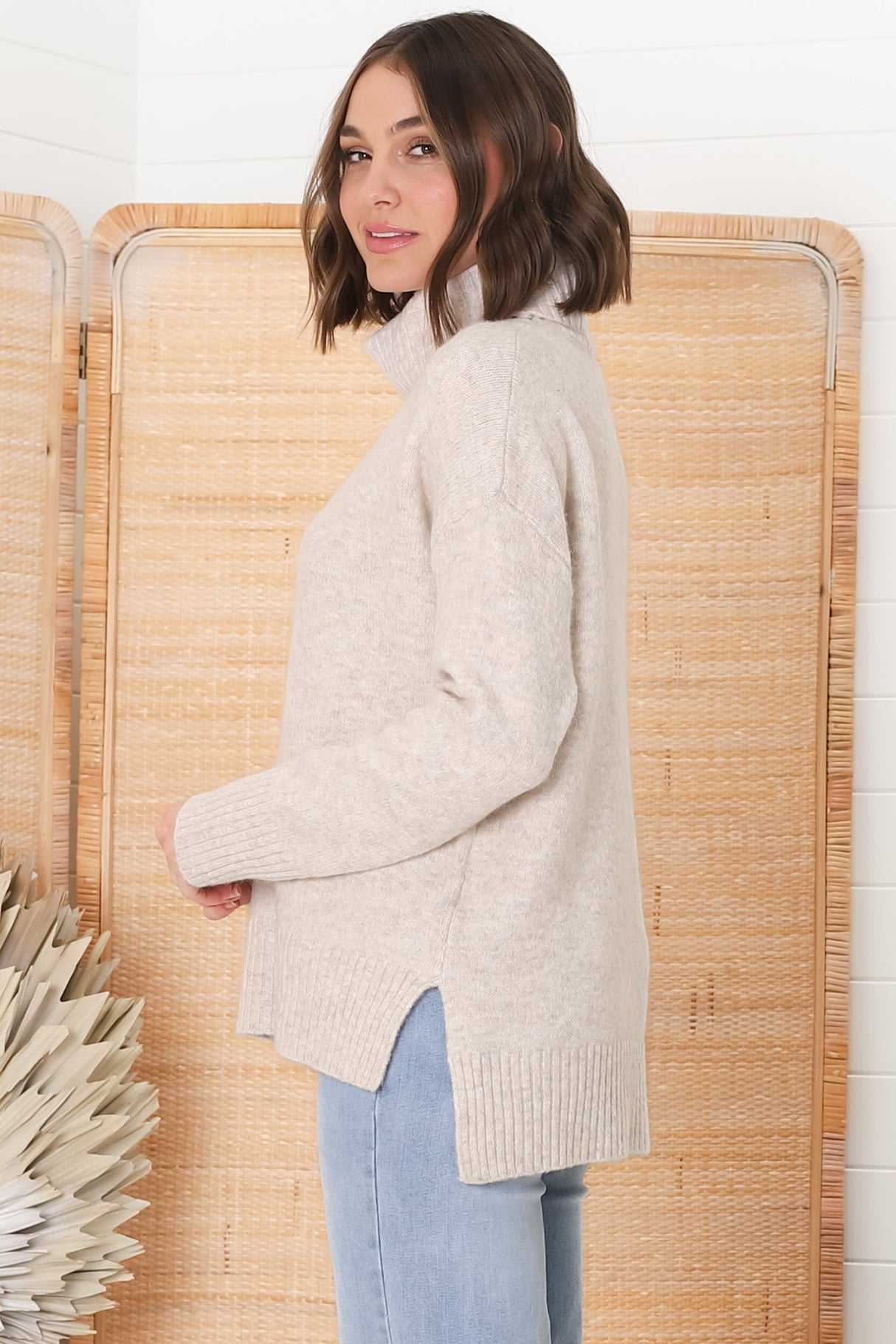 Trilly Jumper - Turtle Neck Realxed Jumper Step Hemline in Oat Marle