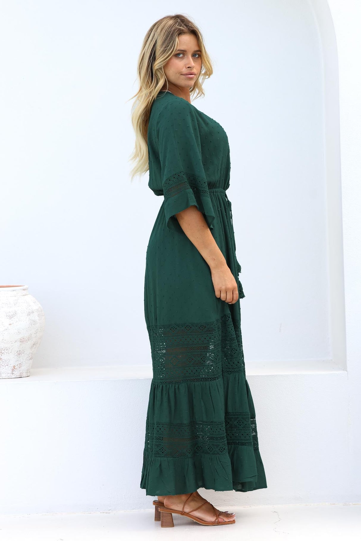 Kaely Maxi Dress - Delicate Lace Panel Detailed A Line Dress in Emerald