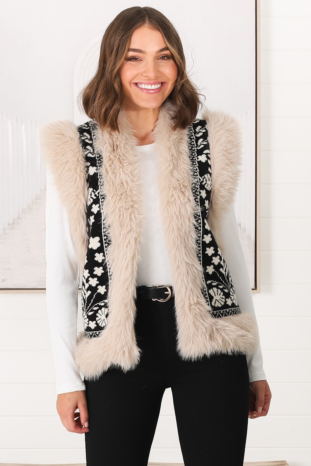 Wolfe Knit Vest - Faux Fur Trim Open Vest in Black