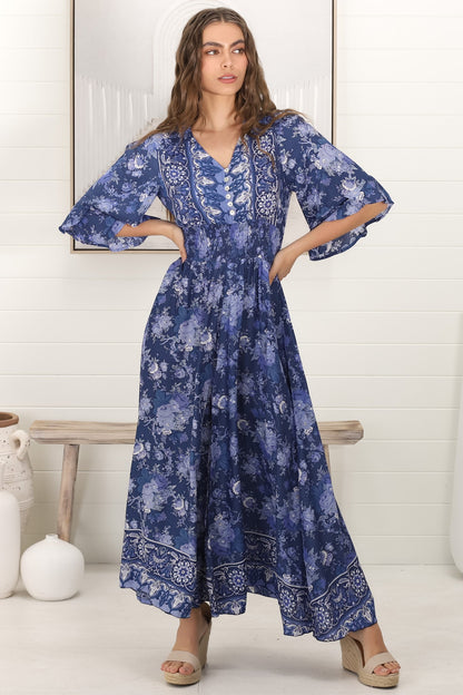 Alba Maxi Dress - Buttoned Bodie A Line Dress With Flute Sleeves In Janger Print
