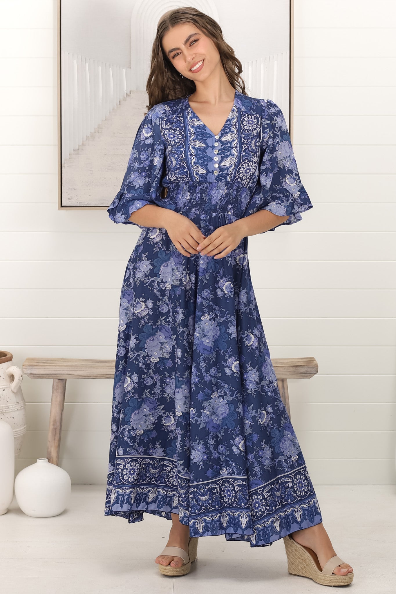 Alba Maxi Dress - Buttoned Bodie A Line Dress With Flute Sleeves In Janger Print