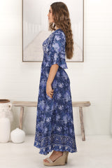 Alba Maxi Dress - Buttoned Bodie A Line Dress With Flute Sleeves In Janger Print