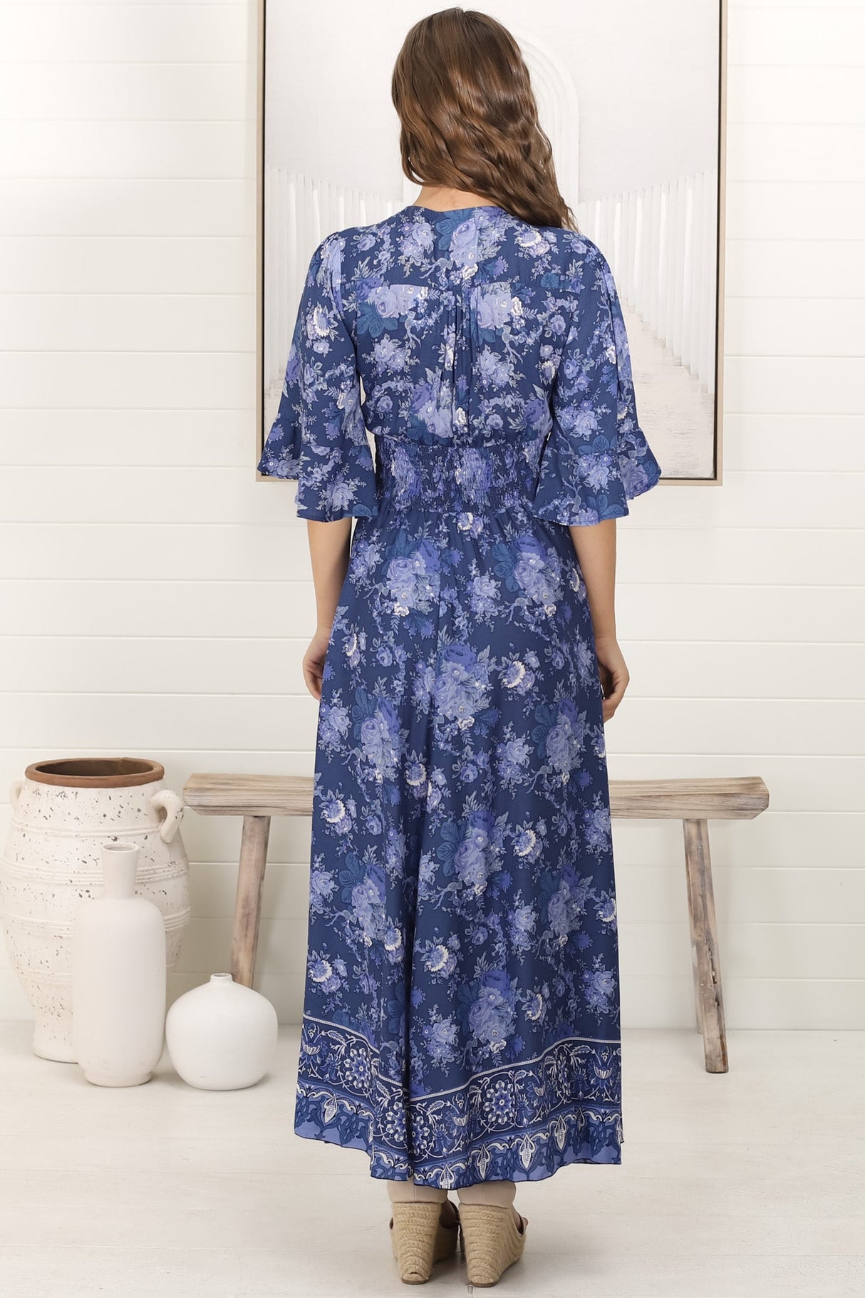 Alba Maxi Dress - Buttoned Bodie A Line Dress With Flute Sleeves In Janger Print