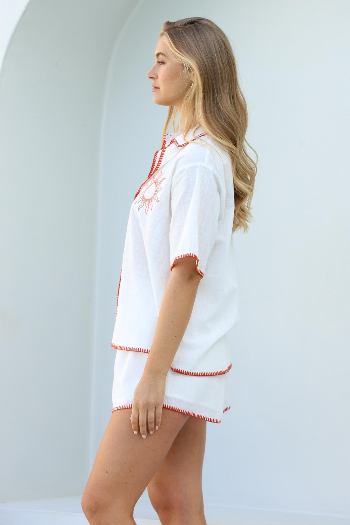 Aryanne Set - Button Up Shirt And Shorts in White