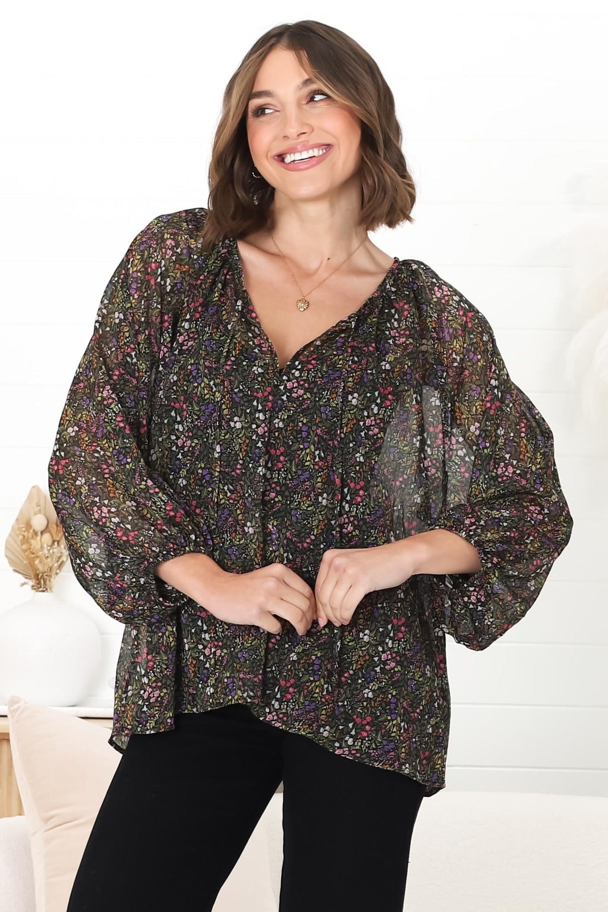 Marietta Top - Pull Over Plisse Blouse with Gold Tinsel Threading in Liz Print