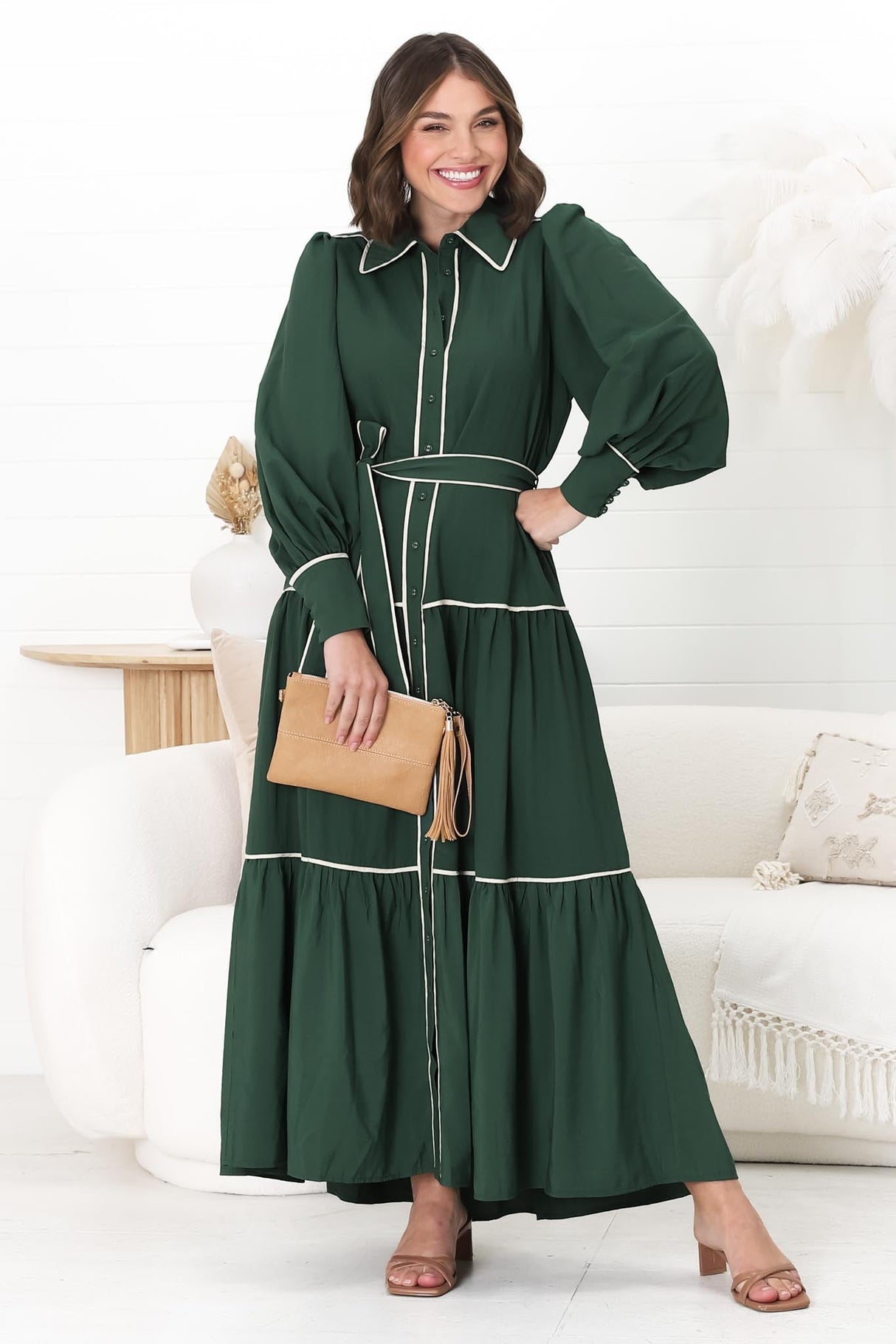 Marise Maxi Dress - A Line Dress with Collared Neckline and Long Sleeves in Emerald