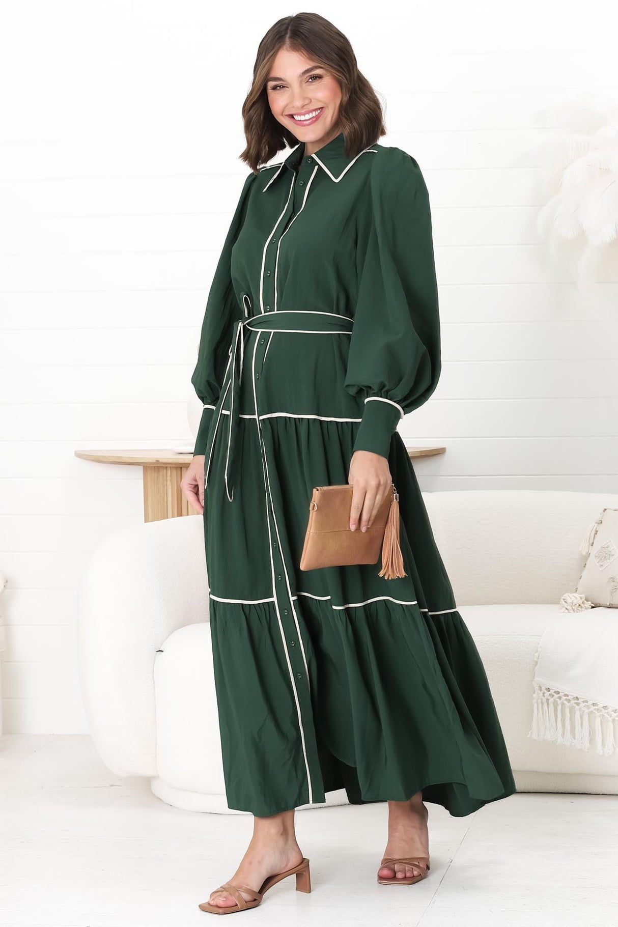 Marise Maxi Dress - A Line Dress with Collared Neckline and Long Sleeves in Emerald