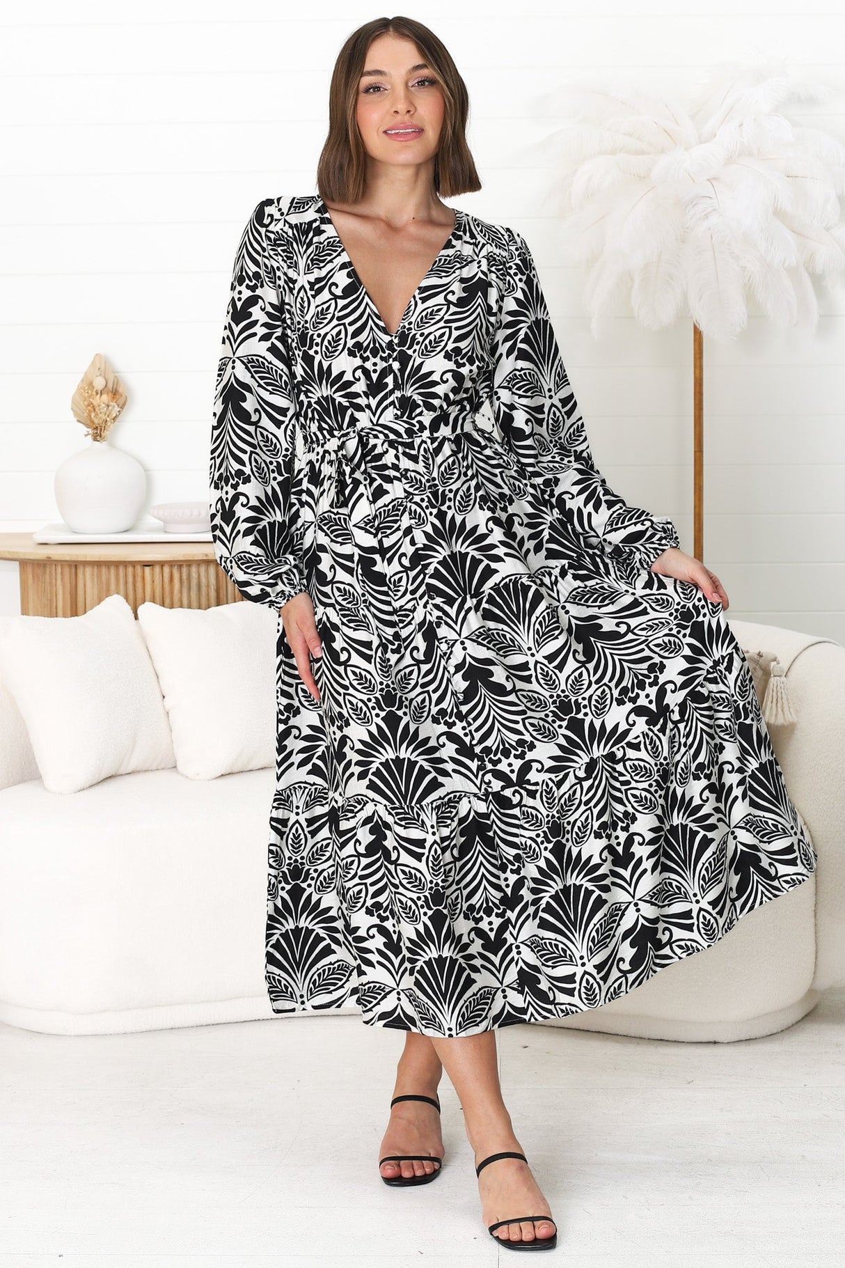 Freya Midi Dress -  V Neck A-Line Dress with Balloon Sleeves in Harriette Print Black