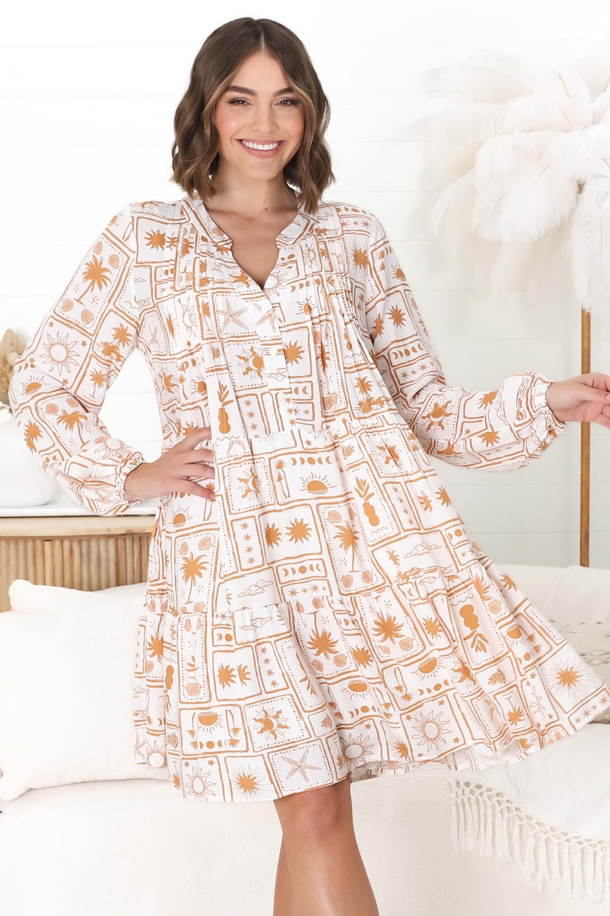 Donna Mini Dress - Mandarin Collar Pintuck Detailed Smock Dress in Cailan Print White