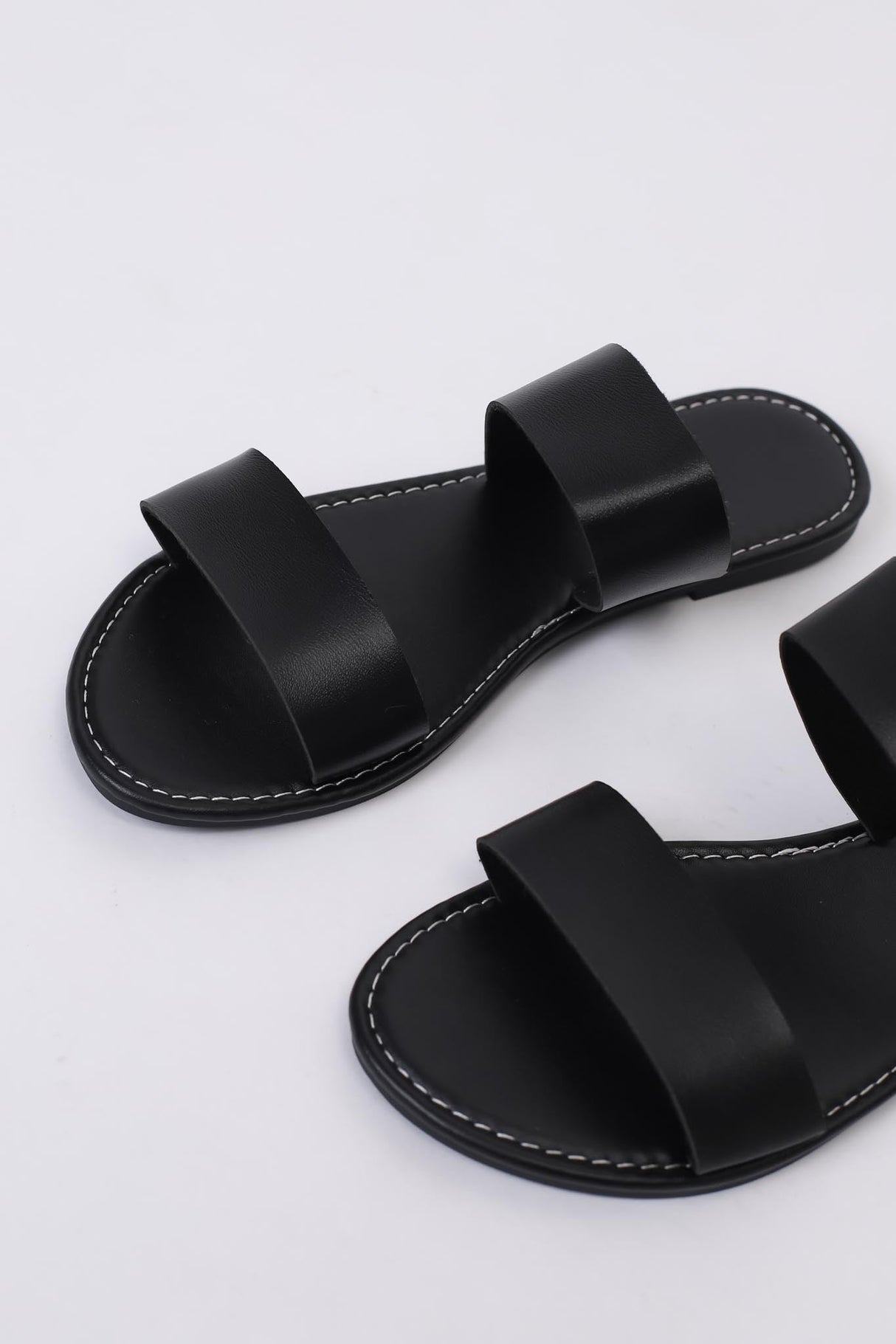 Beck Double Strap Slides - Black