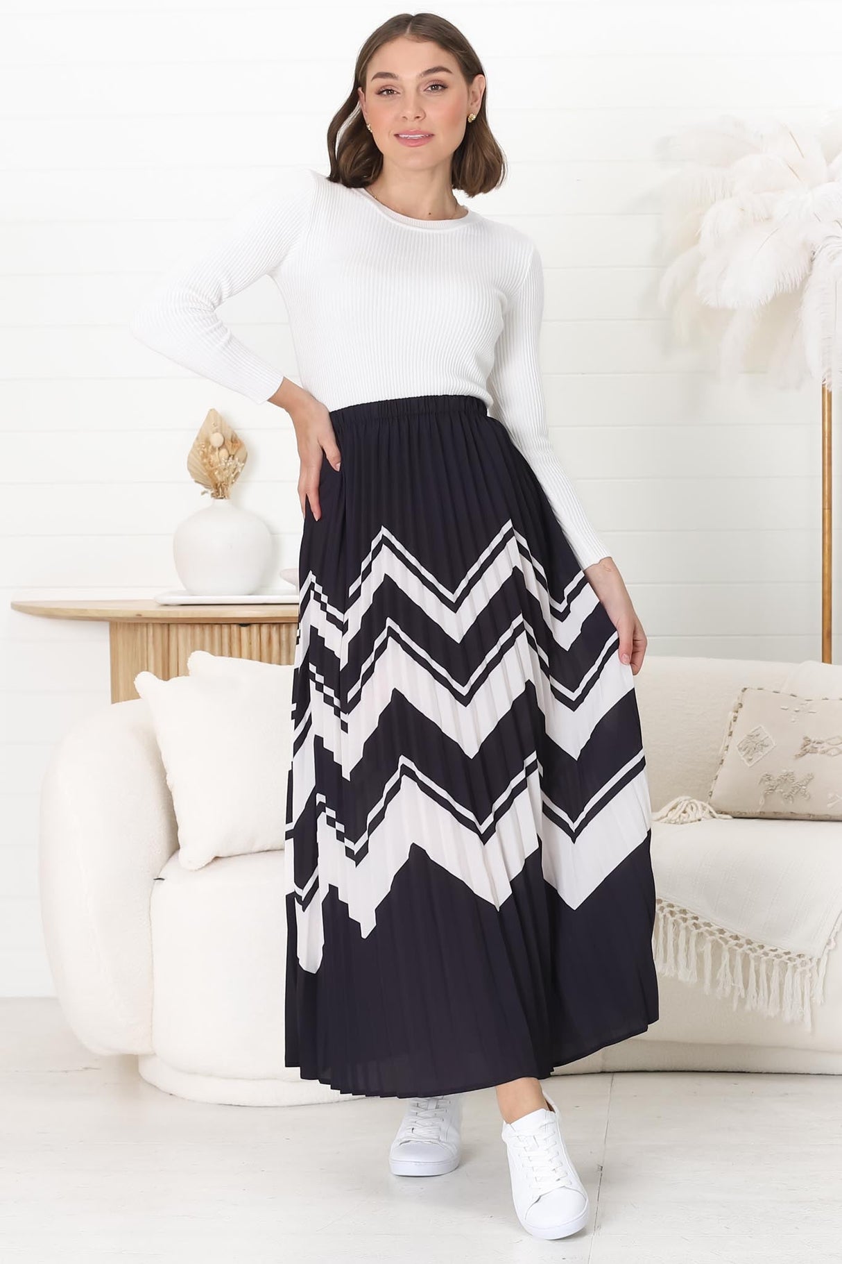 Ayla Maxi Skirt - High Waisted Plisse Skirt in Navy