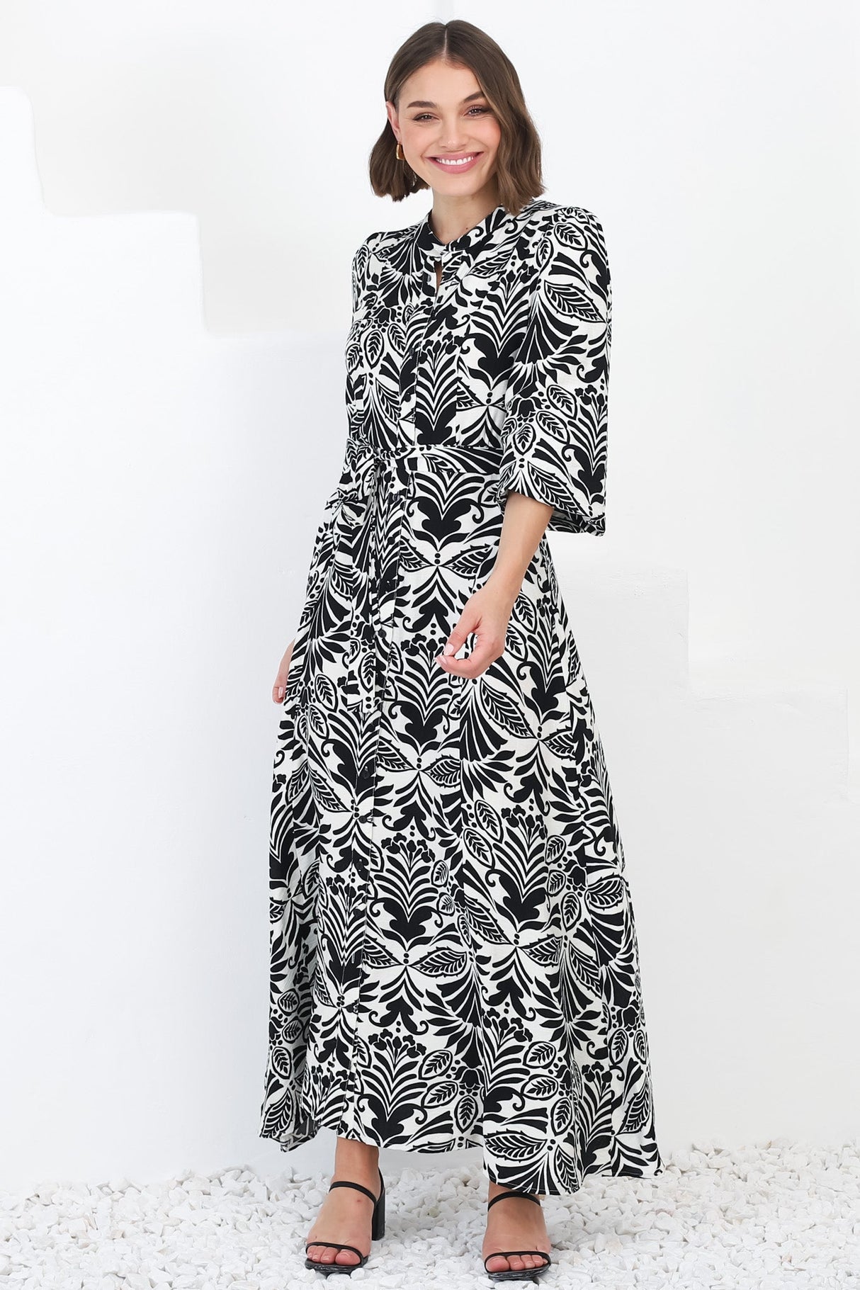 Sully Maxi Dress - High Collar A Line Dress in Harriette Print Black