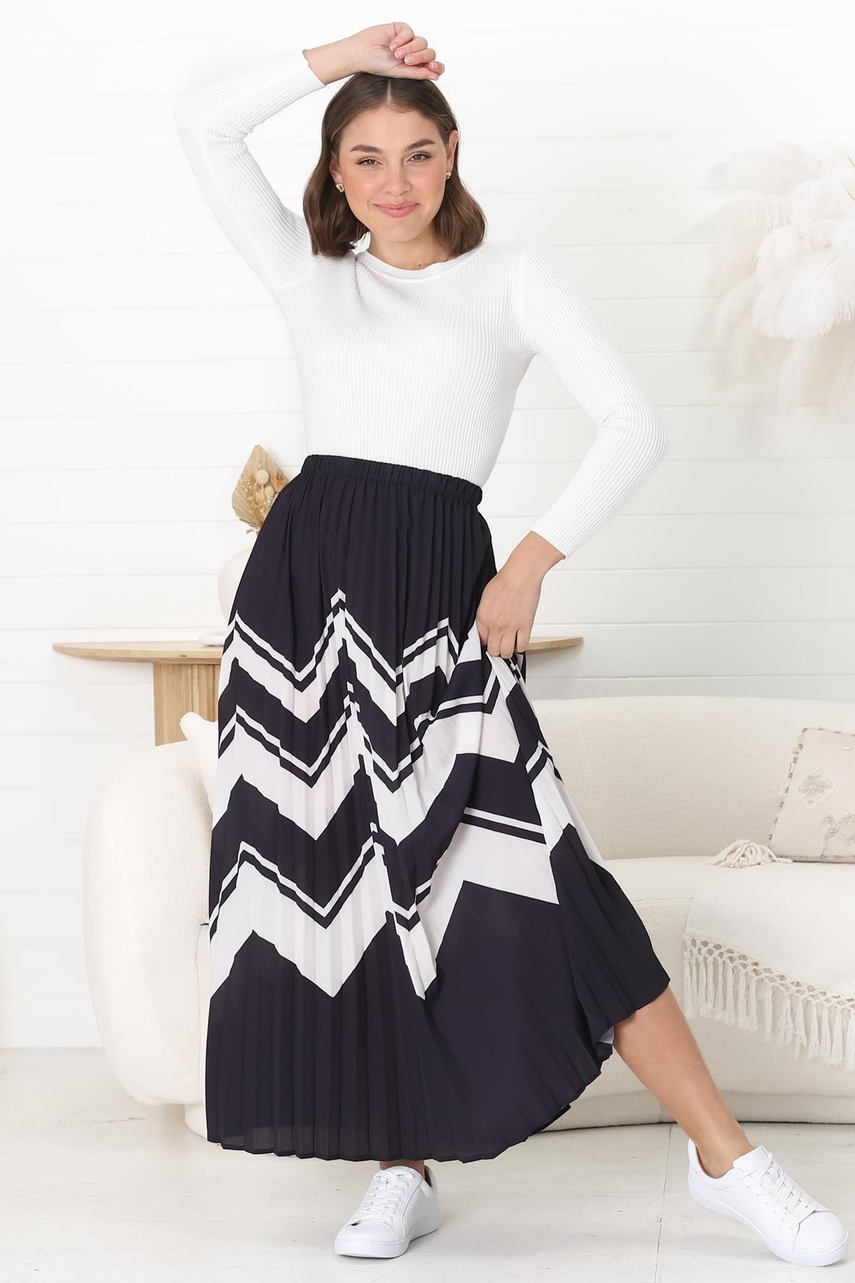 Ayla Maxi Skirt - High Waisted Plisse Skirt in Navy