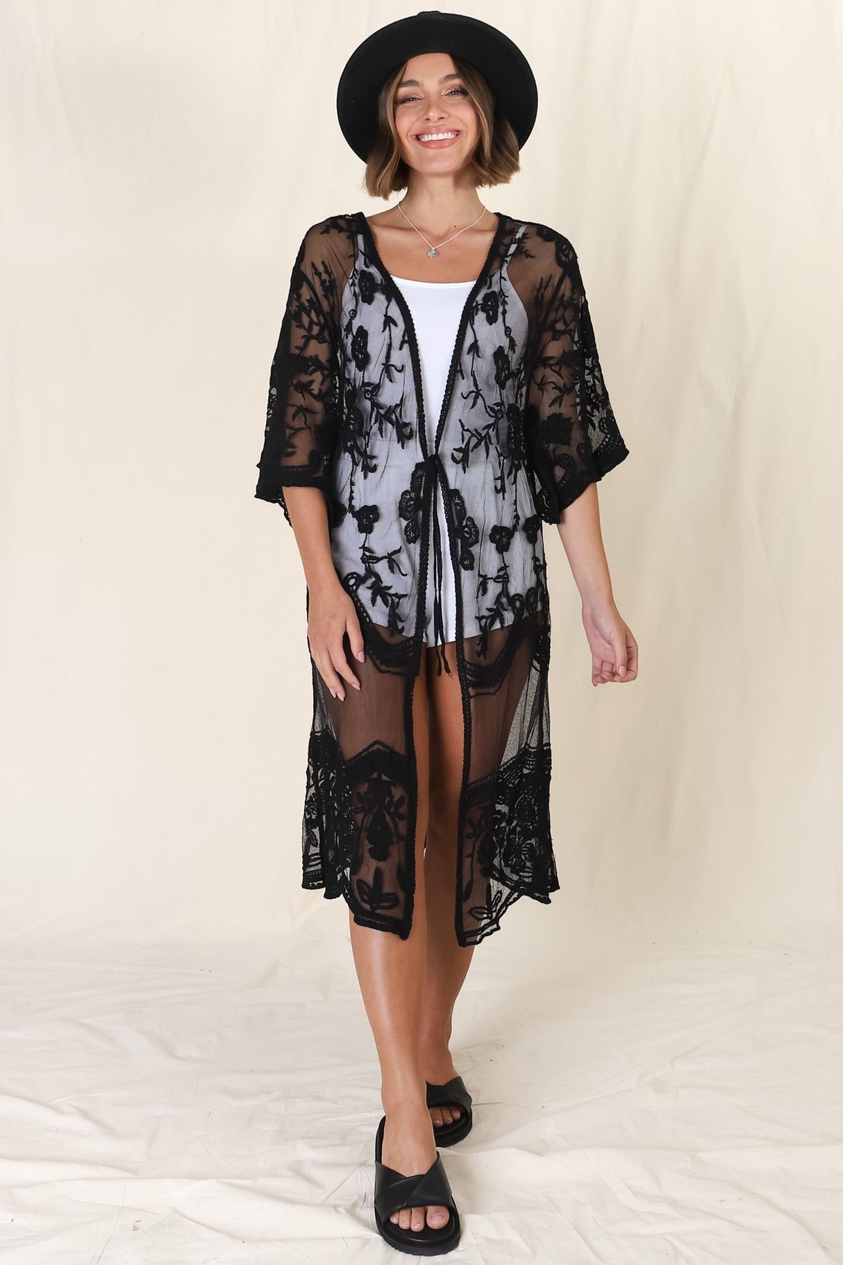 Haylo Kimono - Floral Lace Kimono with Scallop Hemline in Black