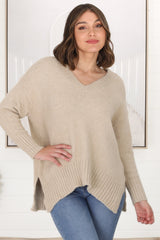 Jonas Jumper - Relaxed High-Low Jumper With Seam Splits In Sand