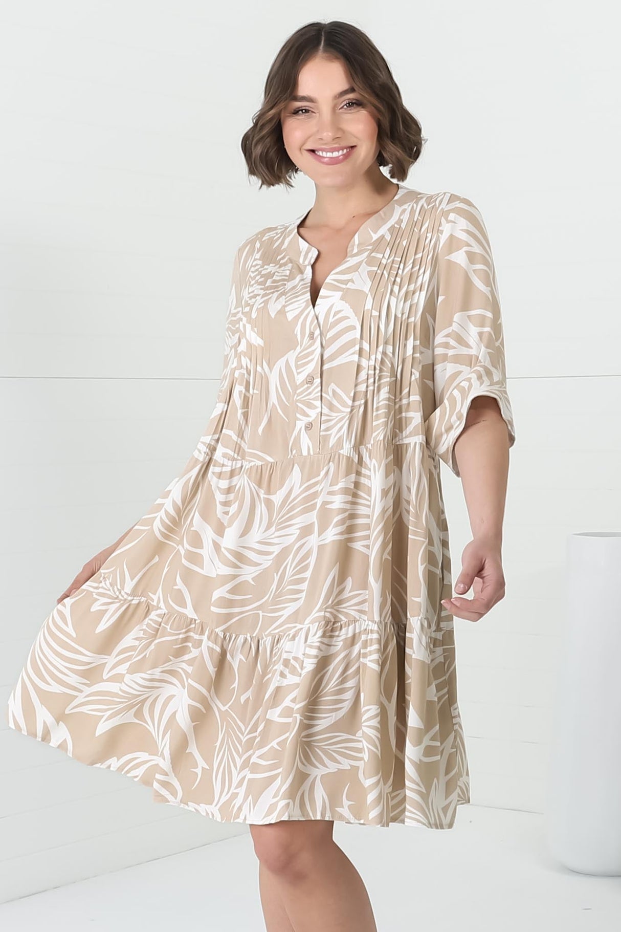 Evie Mini Dress - 3/4 Sleeve Tiered Smock Dress in Jeani Print Beige