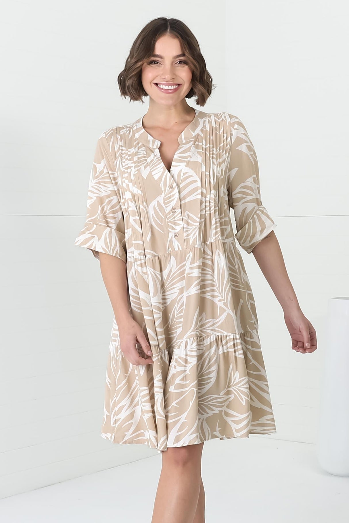 Evie Mini Dress - 3/4 Sleeve Tiered Smock Dress in Jeani Print Beige