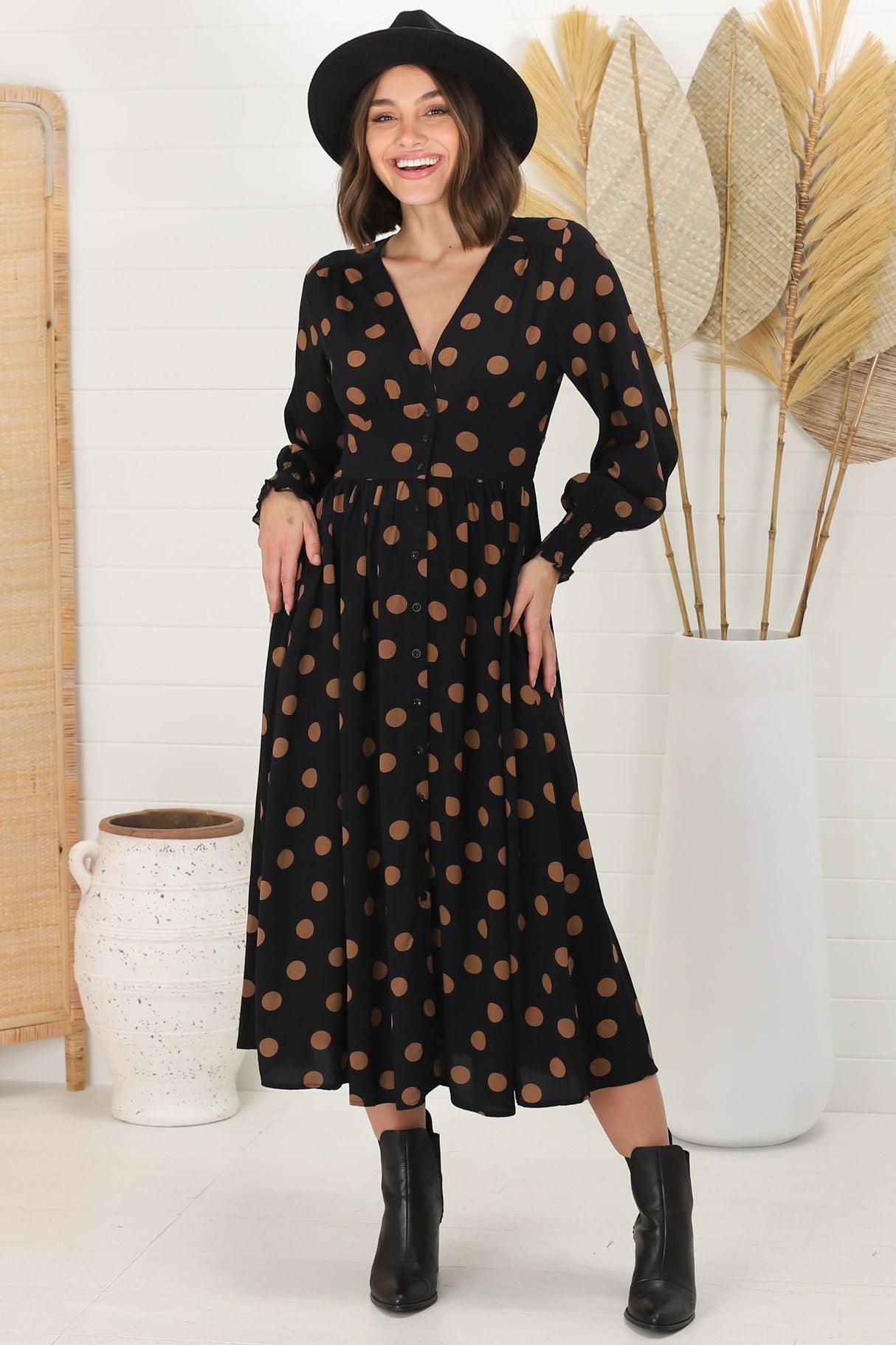 Jolie Midi Dress - V Neck Buttoned Down Long Sleeve Dress In Mahony Print