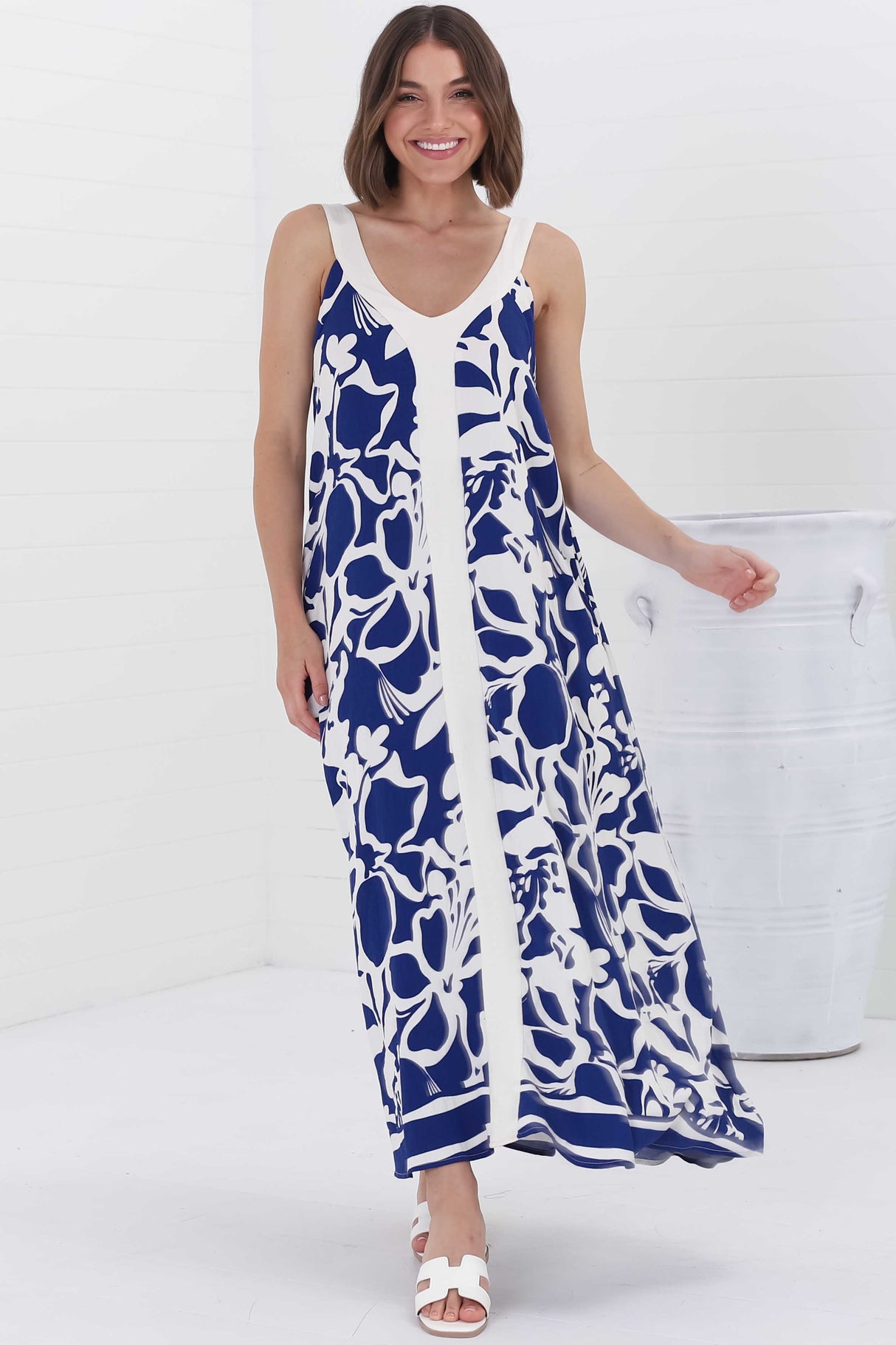 Ita Maxi Dress - Thick Strap V Neckline Sun Dress in Oceania Print