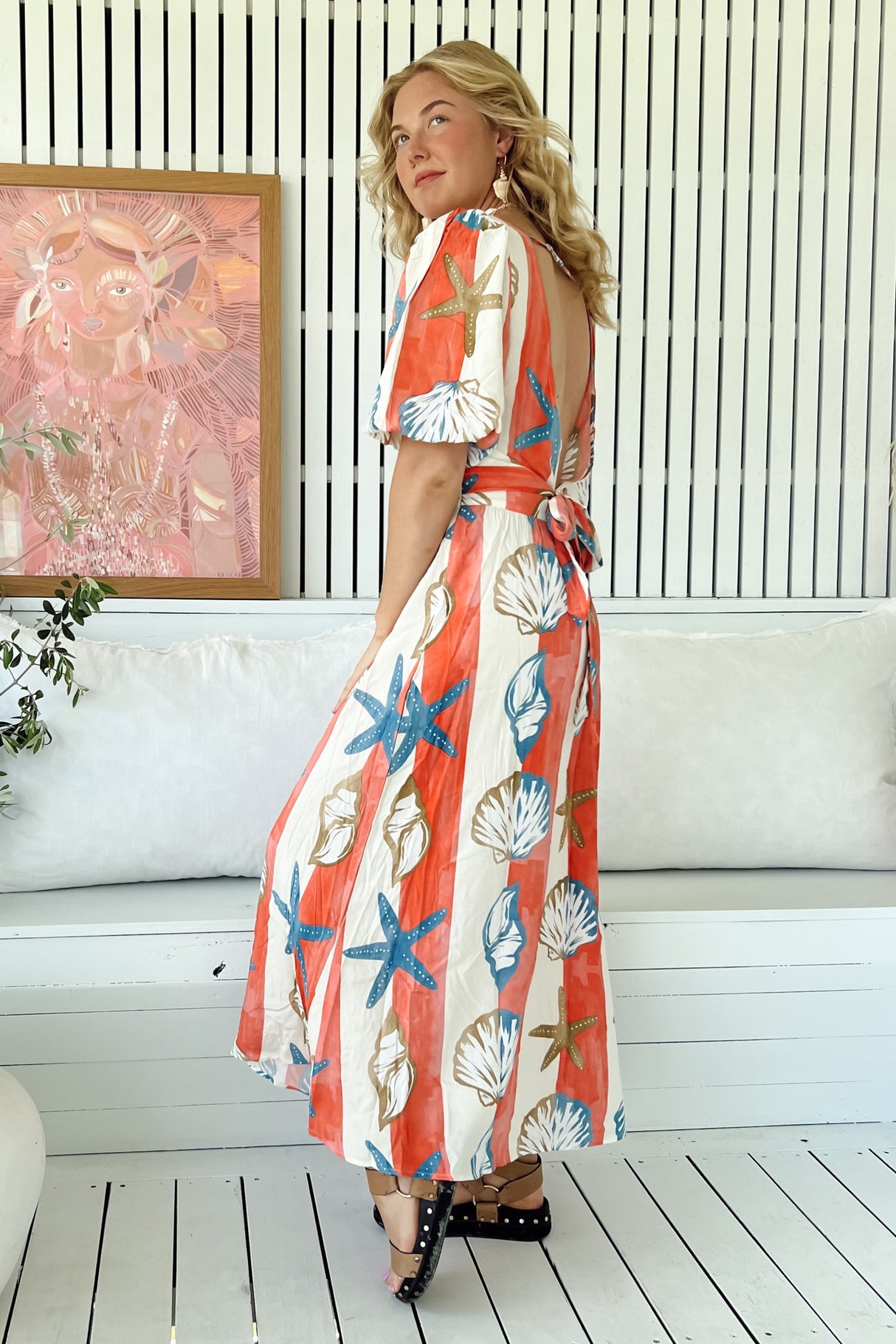 JAASE - Jada Maxi Dress: Crew Neck Billow Sleeve Low Back A-Line Dress with Bow in Long Island Print