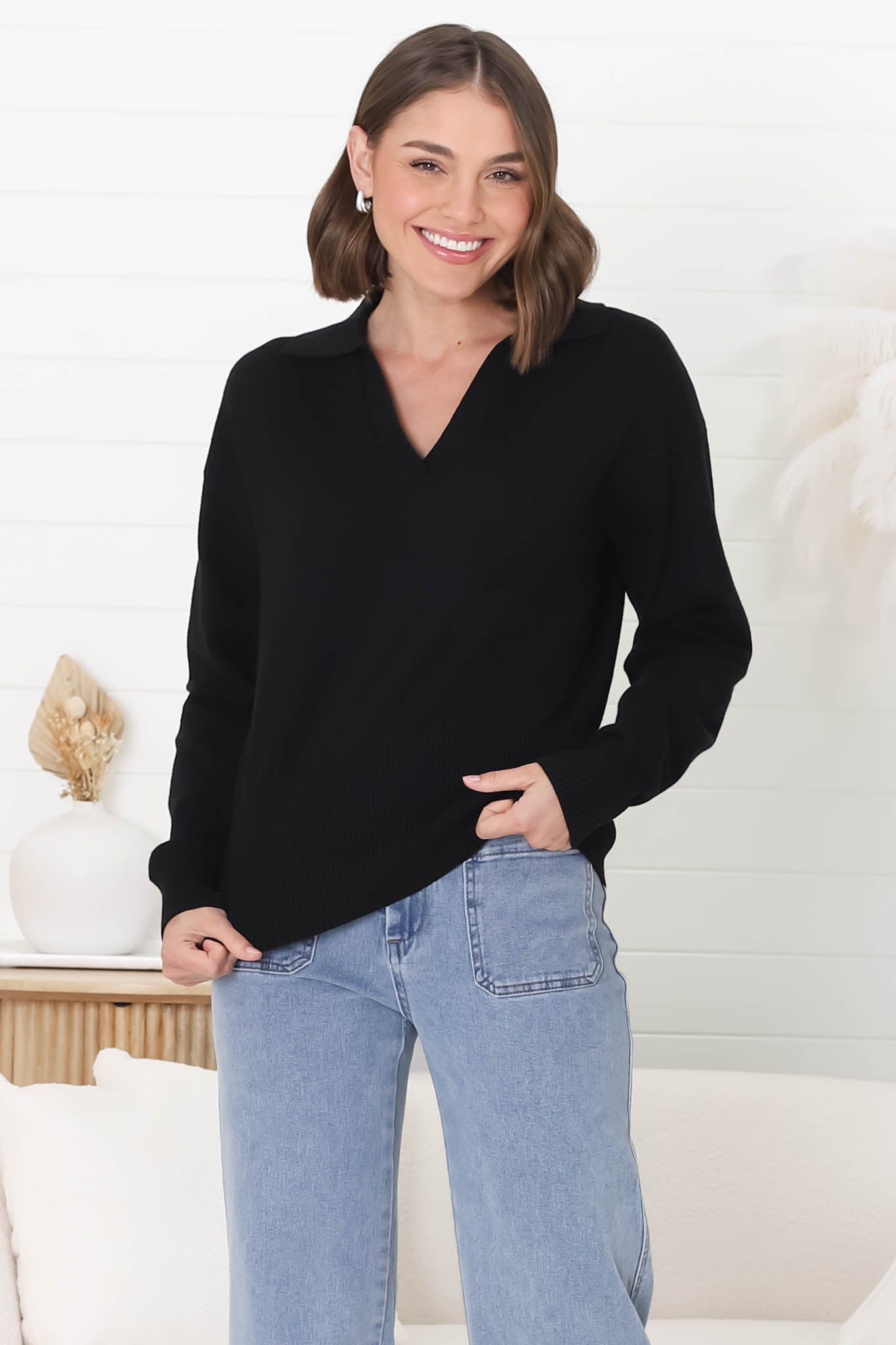 Jamerson Jumper - Collared V Neck Ribbed Hem Jumper in Black