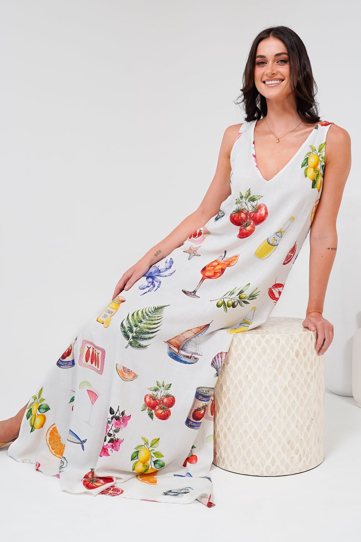 Janeen Maxi Dress - A-Line Sleeveless Dress with Side Splits in Paradisa Print