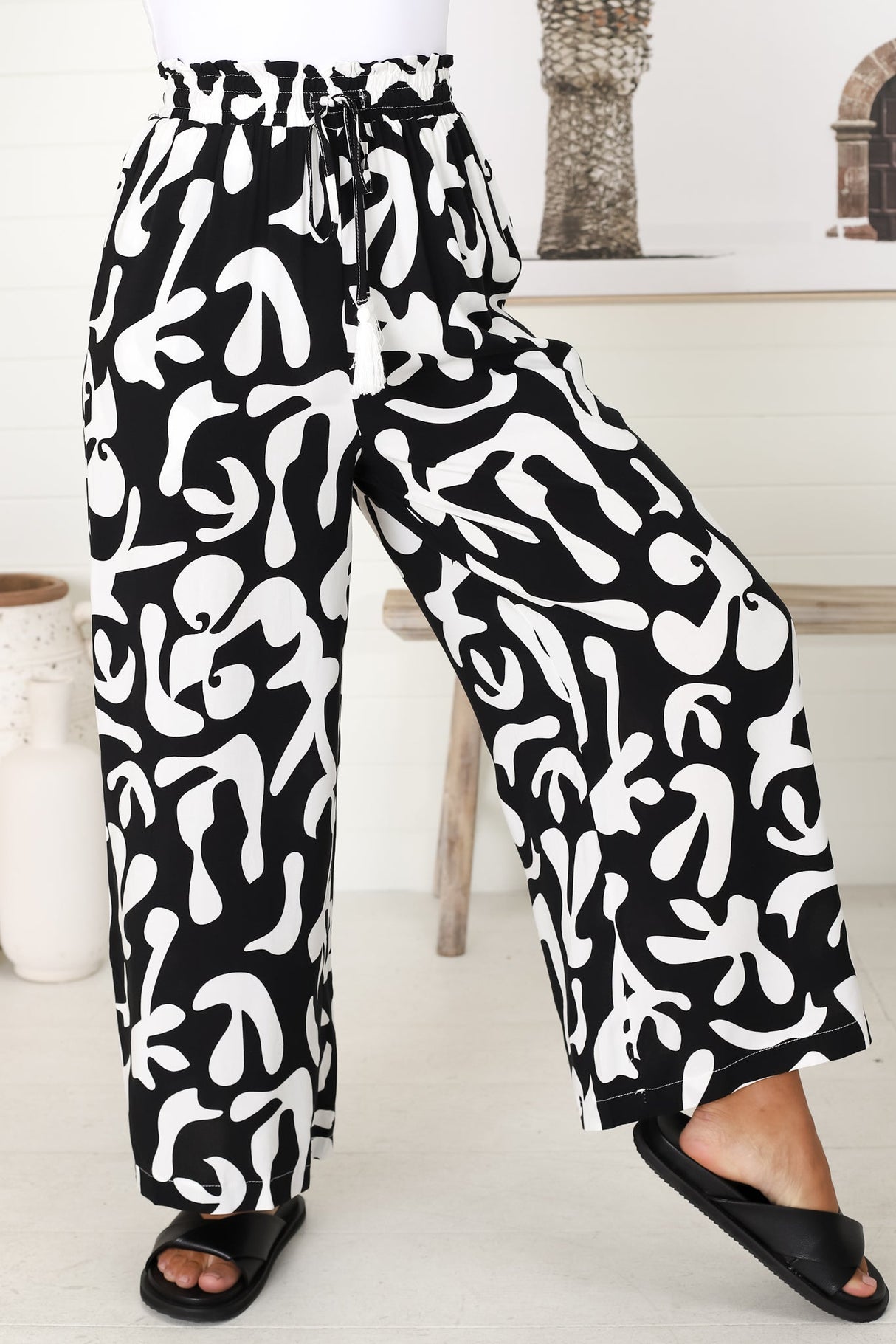 Jaxie Pants - Elasticated Paperpag Waist with Drawstring Wide Leg Pants with Pockets in Black