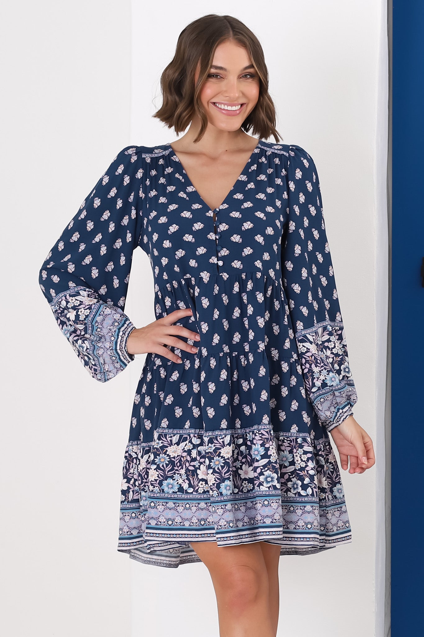 Jaynie Mini Dress - Long Balloon Sleeve Smock Dress in Linnie Print