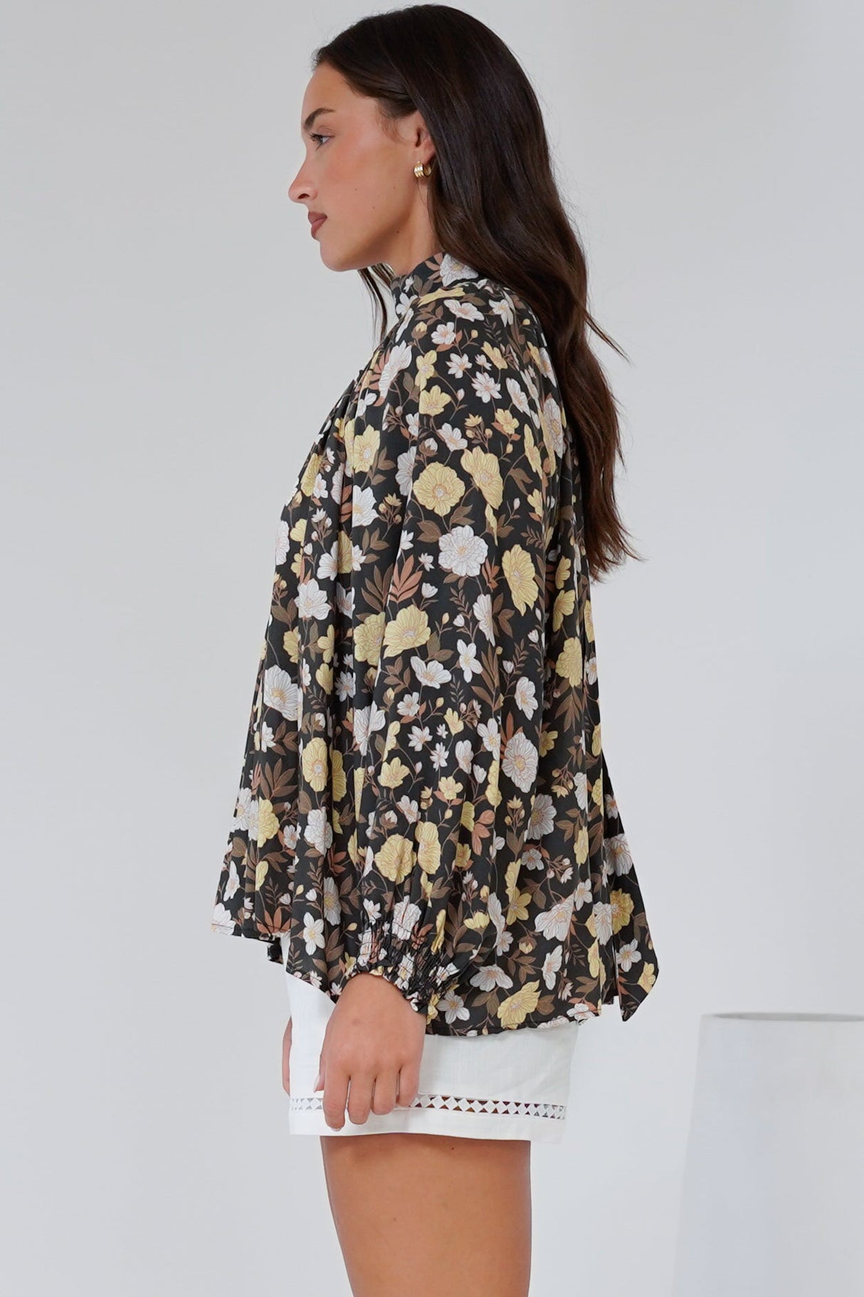 Jia Top - High Neck Long Sleeve Top with Tie at Back in Shiloh Print