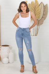 Joyce Jeans - Distressed Ripped Knee Skinny Leg Jeans in Light Denim