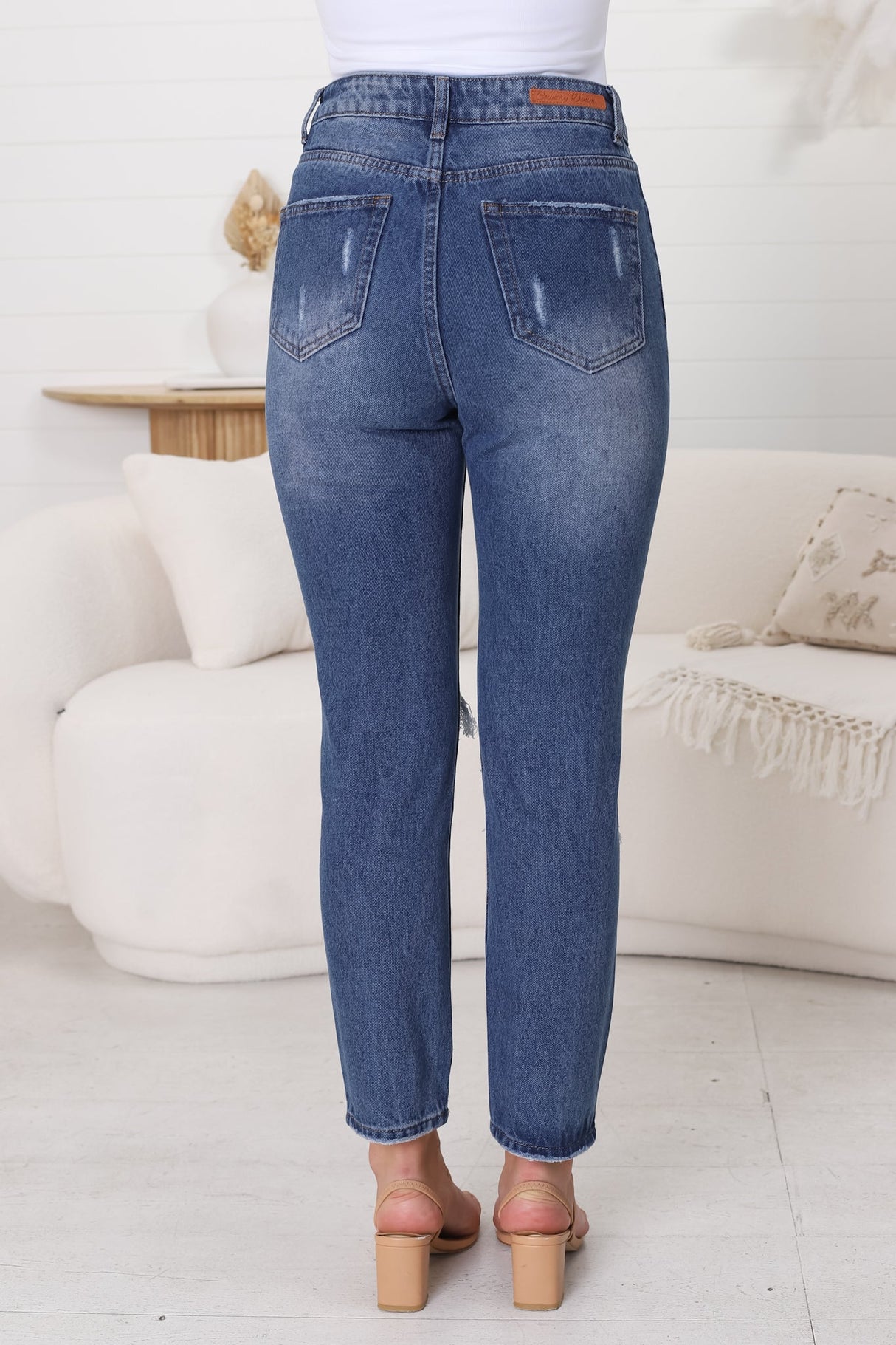 Kabili High Waist Ripped Mum Jeans in Dark Denim