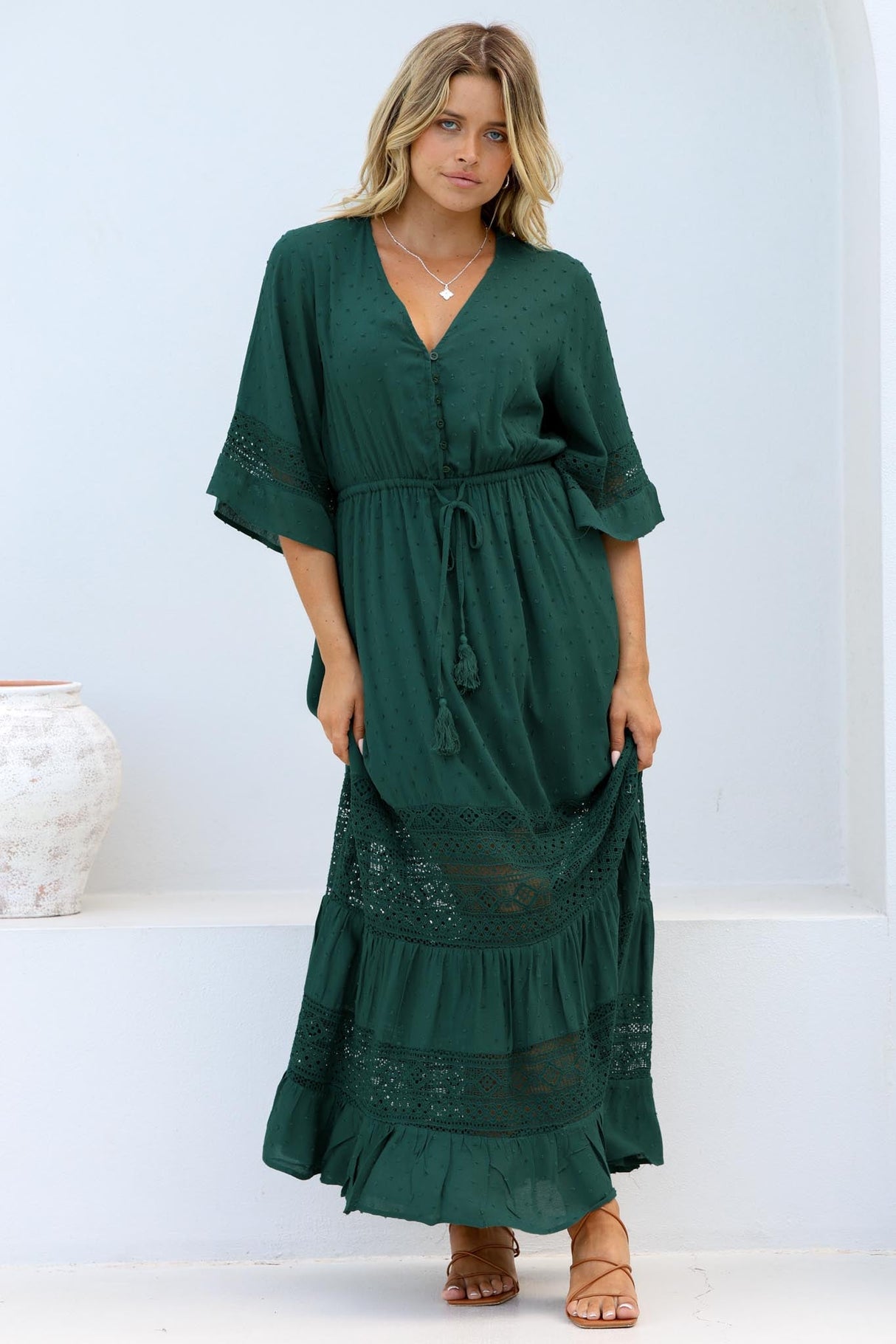 Kaely Maxi Dress - Delicate Lace Panel Detailed A Line Dress in Emerald