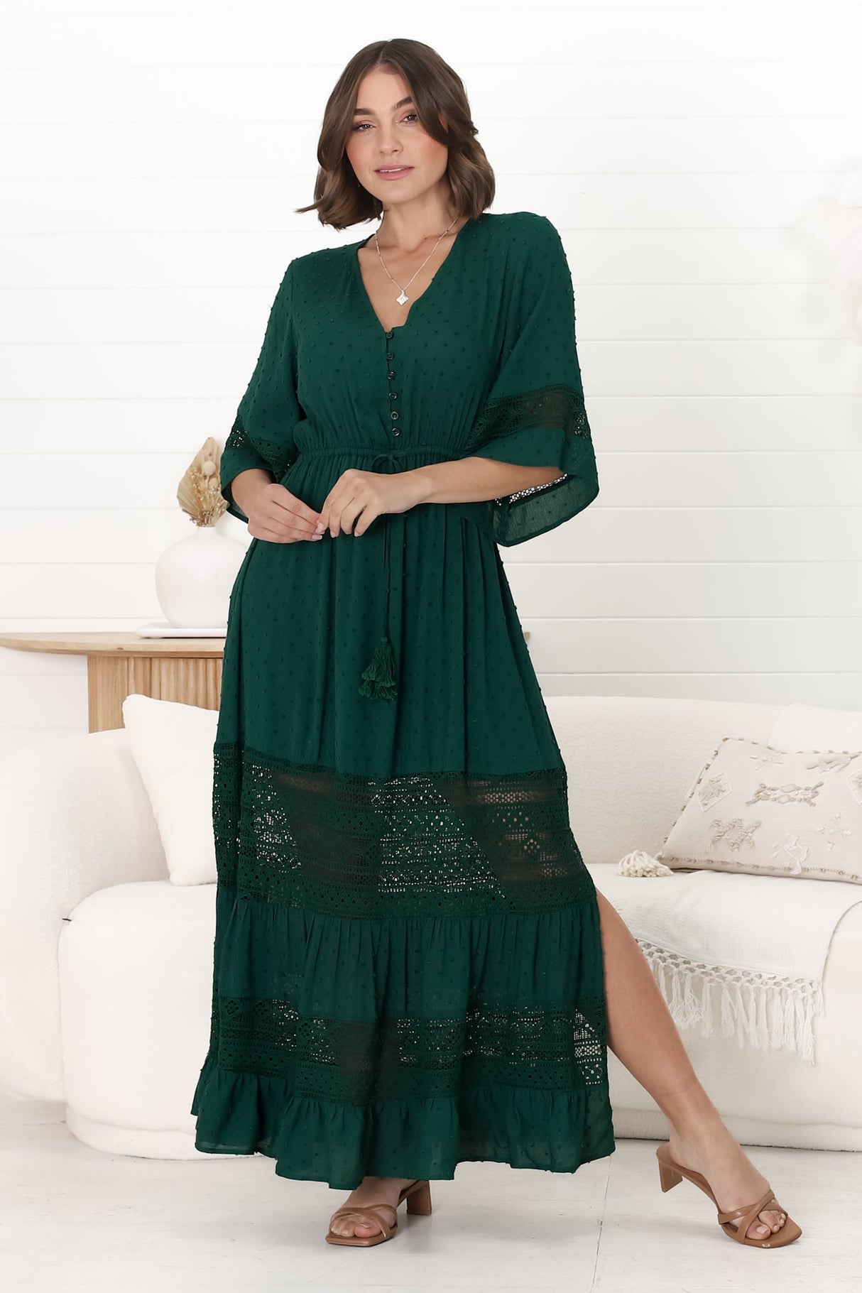 Kaely Maxi Dress - Delicate Lace Panel Detailed A Line Dress in Emerald