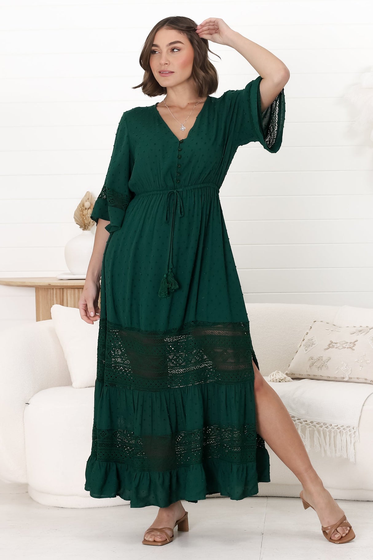 Kaely Maxi Dress - Delicate Lace Panel Detailed A Line Dress in Emerald