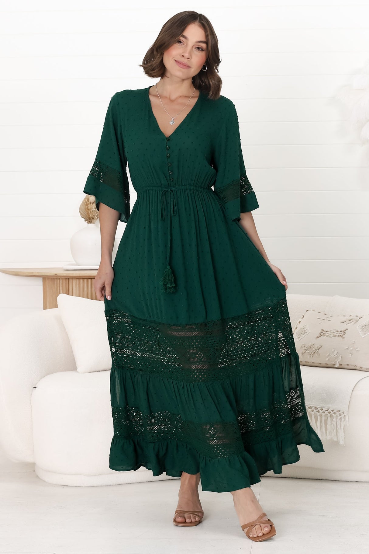 Kaely Maxi Dress - Delicate Lace Panel Detailed A Line Dress in Emerald