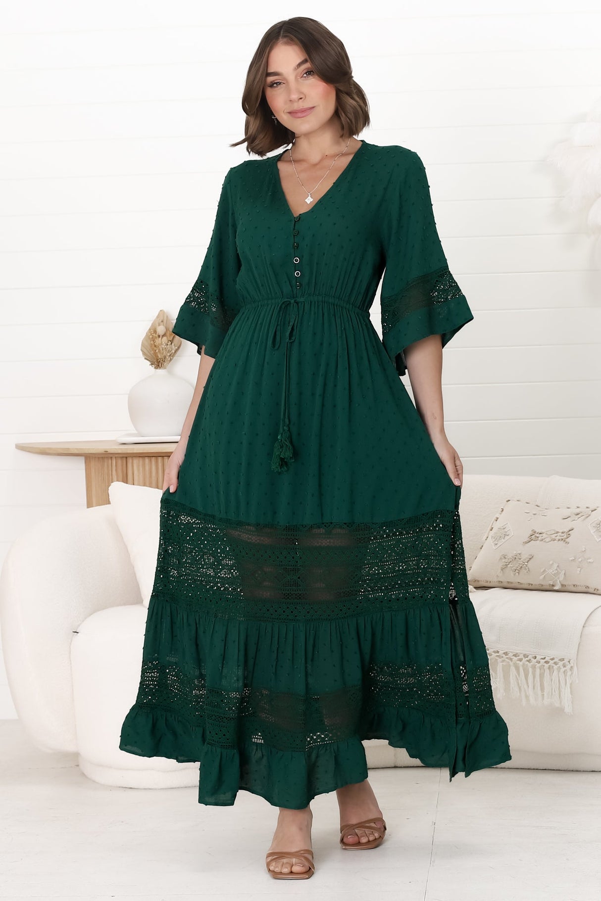 Kaely Maxi Dress - Delicate Lace Panel Detailed A Line Dress in Emerald