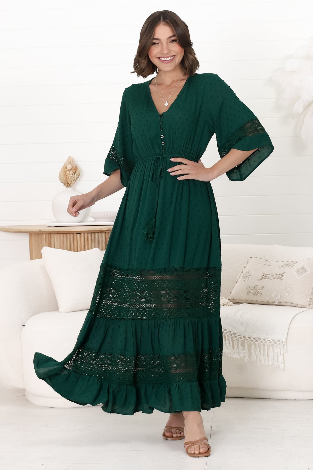 Kaely Maxi Dress - Delicate Lace Panel Detailed A Line Dress in Emerald