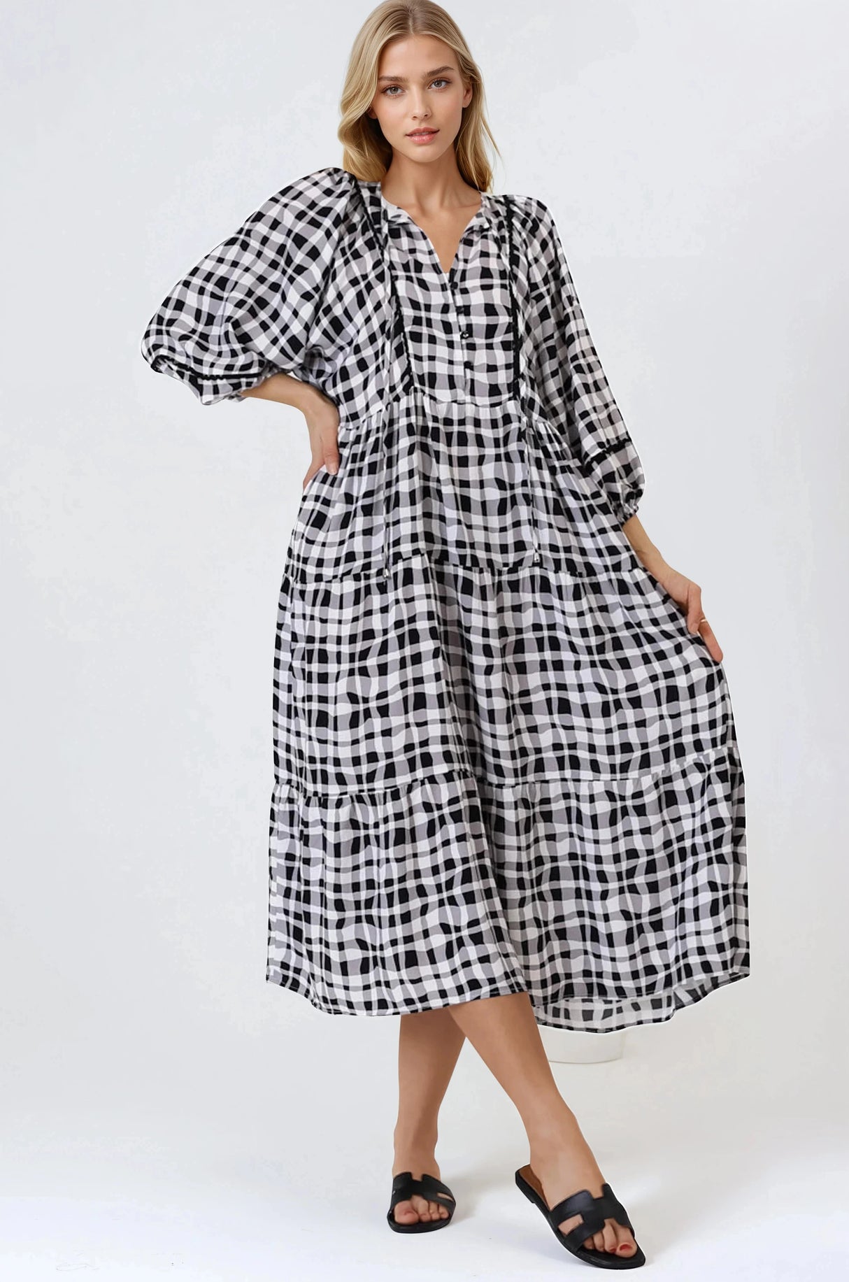 Kamali Midi Dress - Batwing Sleeve Smock Dress with Lace Detailing in Liniker Print Black