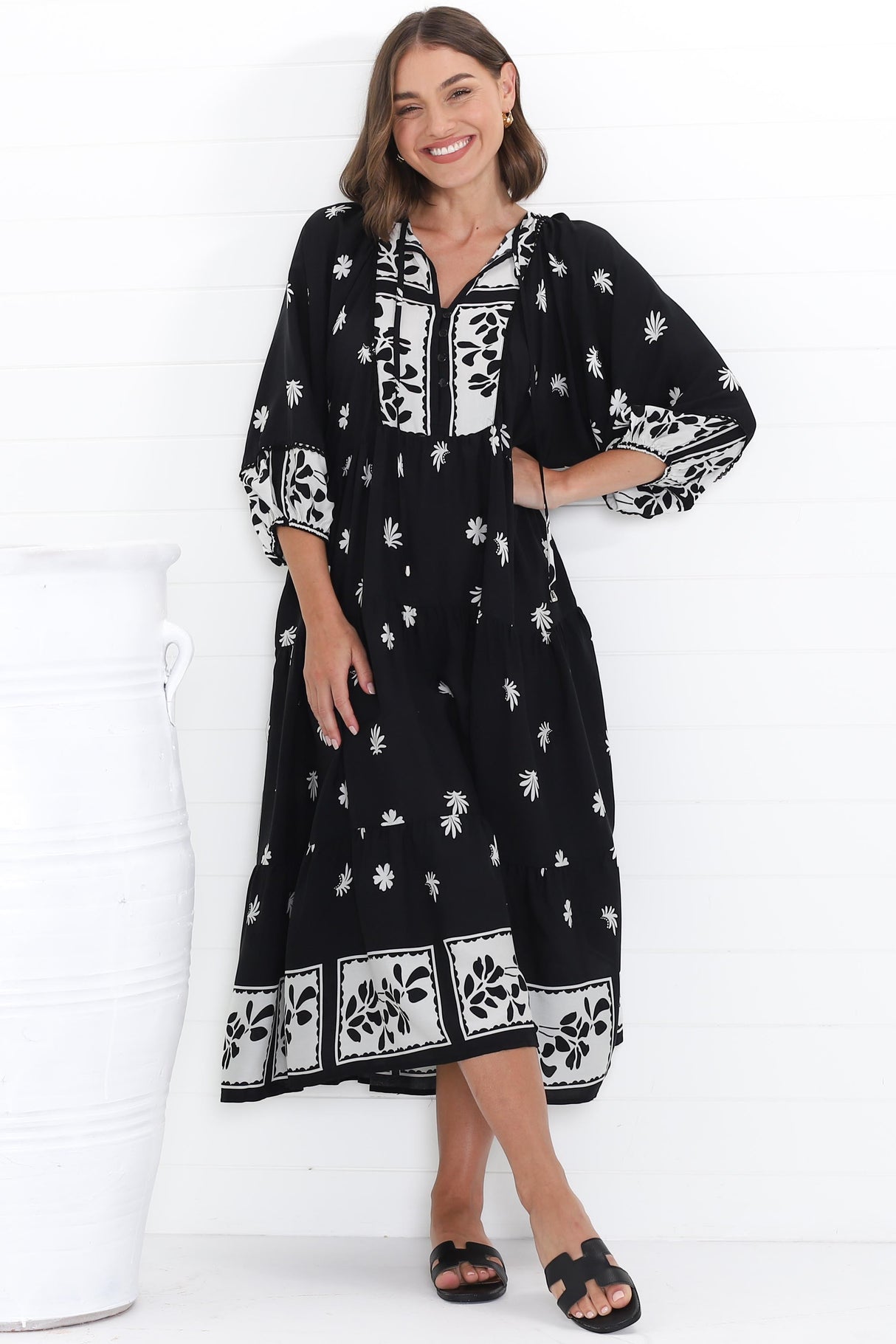 Kamali Midi Dress - Batwing Sleeve Smock Dress with Lace Detailing in Marjo Print Black