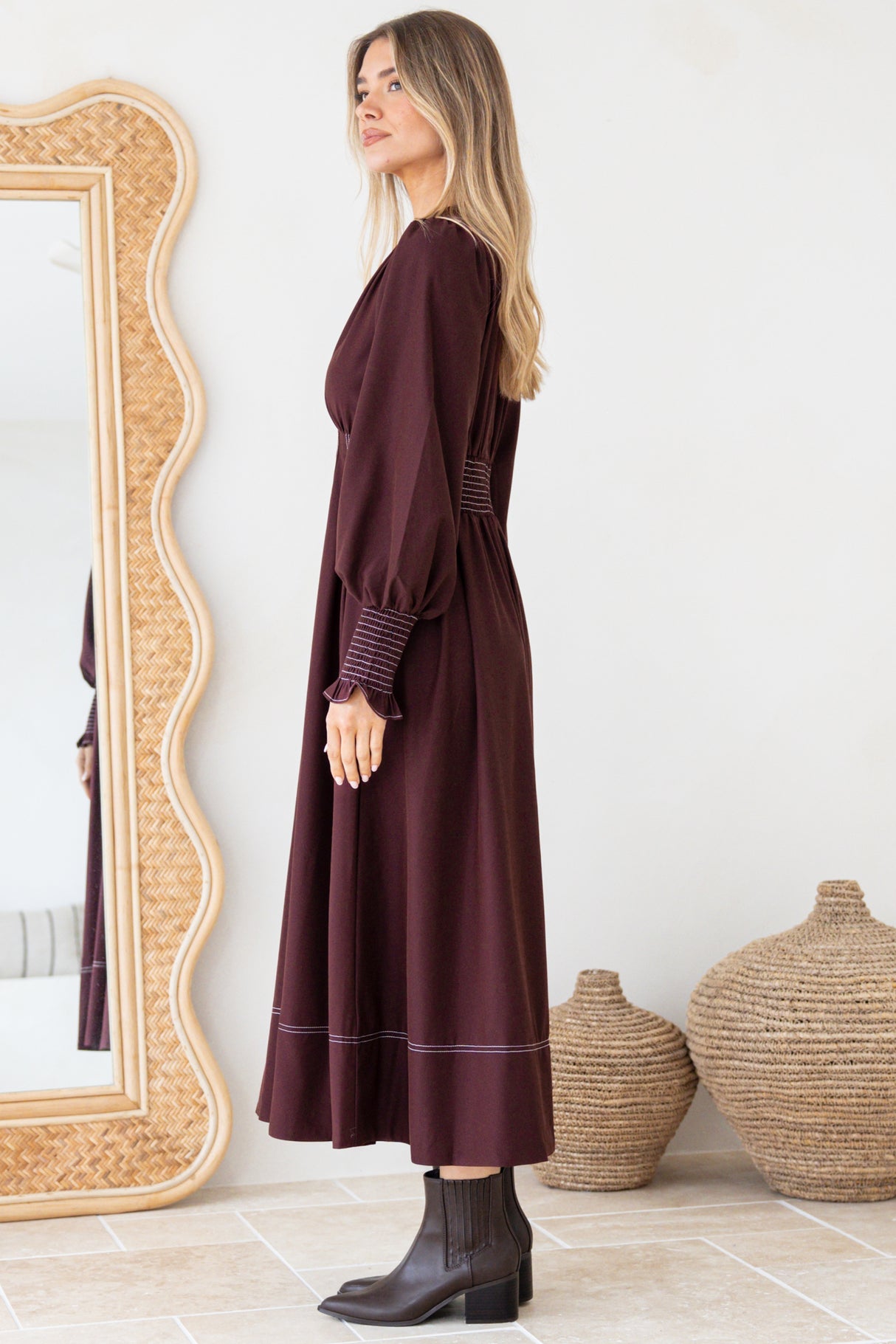 Karey Midi Dress - Fit and Flare Contrasr Stitching Dress in Wine